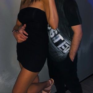 Black Strapless Bodycon